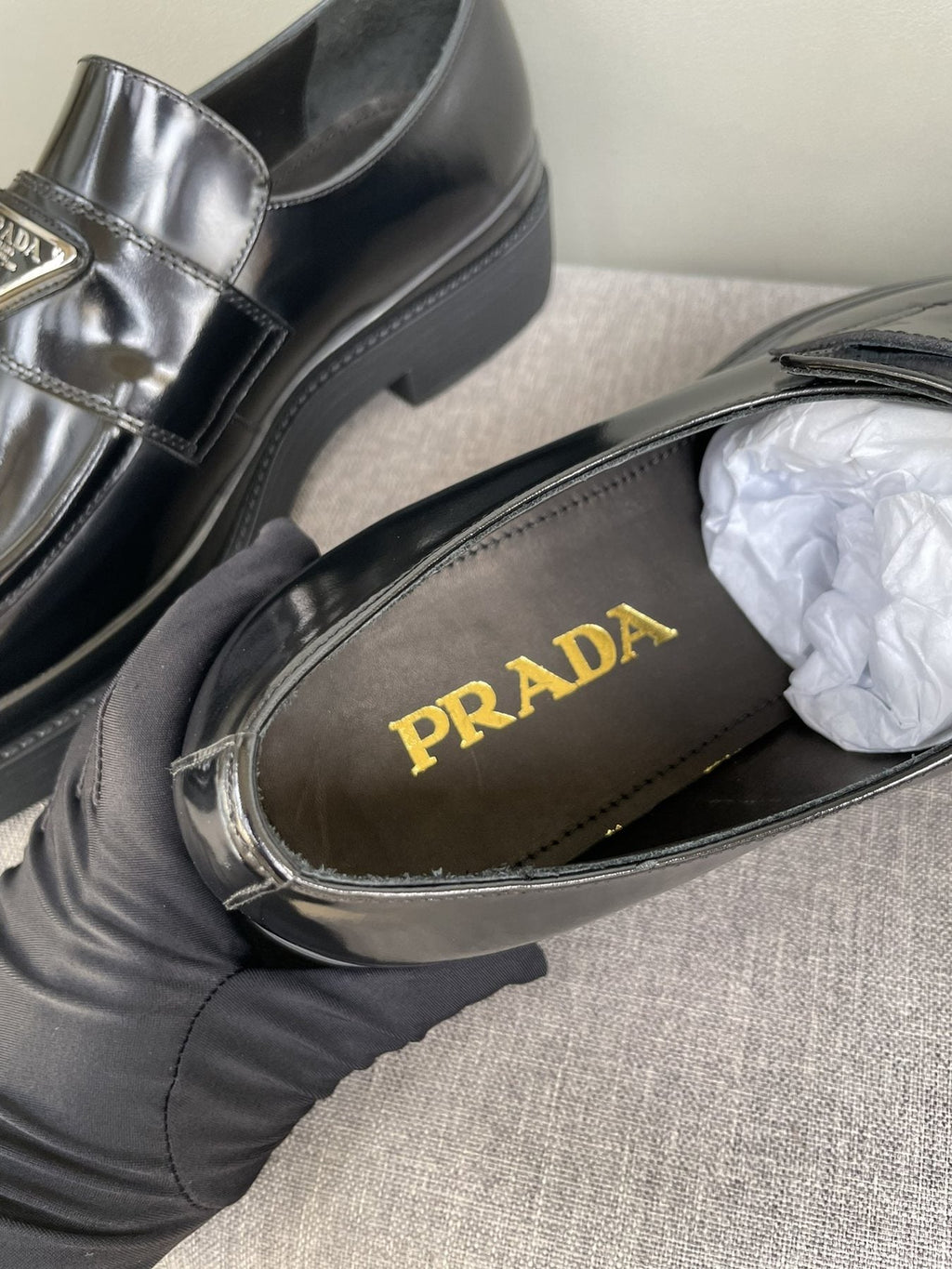 Prada Men's Black Glossy Plaque Loafers